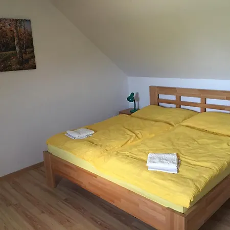 招待所 Joli Jovice